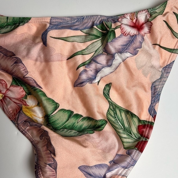 CALIFORNIA Sunshine floral bikini bottom. NWT - Picture 5 of 5